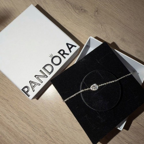 Pandora bracelet new, silver