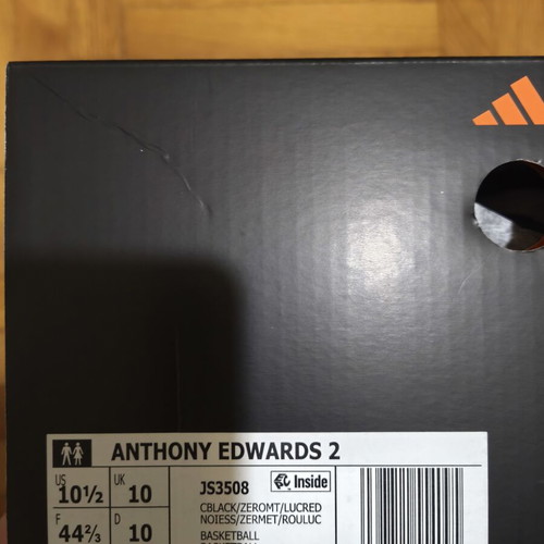 Adidas AE2 basketball shoes new, size 44.5, black