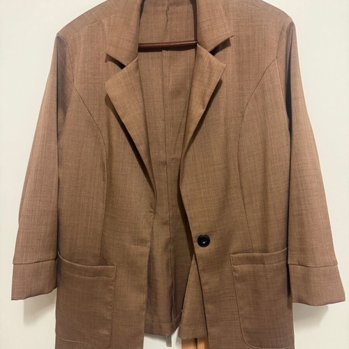 Brown spring jacket size S like new