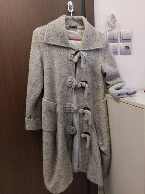 Women's long gray coat like new, size L
