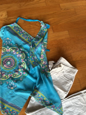 Benetton set pants and blouse like new