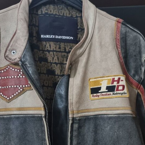 Harley Davidson vintage leather jacket like new