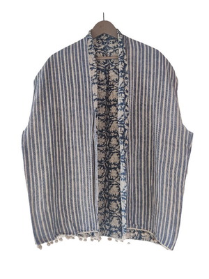 Poncho sleeveless double-sided striped floral used, one size