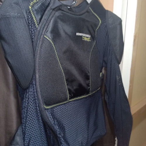 Komperdell Crosswolf full body protective chest armor like new, size L