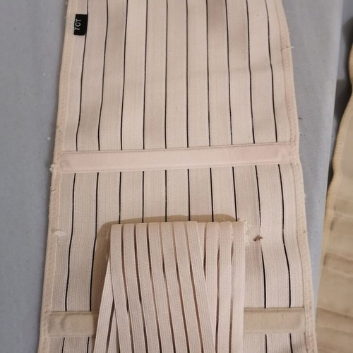 Medical back support belts like new, set of 3
