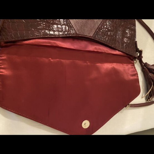 Clutch bag crossbody like new, burgundy suede and faux leather with crocodile texture