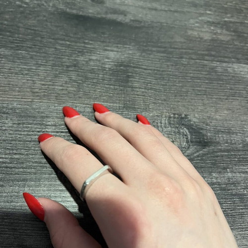 Silver ring brand new in excellent condition
