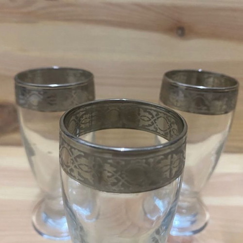 Crystal glasses like new, set of 5, with silver decorative rim