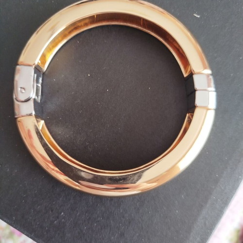 Zara metal bracelets set of 2 like new, gold and silver details
