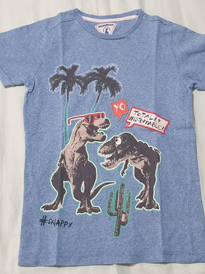 Mothercare καλοκαιρινό κοντομάνικο t-shirt νούμερο 6-7 σαν καινούργιο, μπλε πολύχρωμο