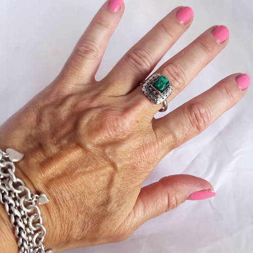 Vintage Silver 925 Ring with Natural Malachite Used