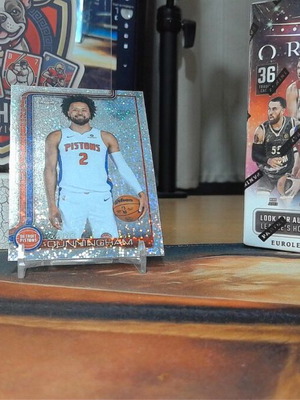 2025-26 Topps Chrome Update Cade Cunningham B Variation Speckle Refractor #6 Detroit Pistons card