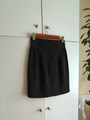 Φούστα Zara καινούργιο, μαύρη, μέγεθος S