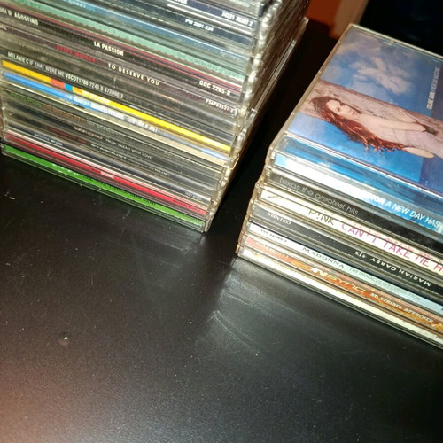 Pop CD collection used, 19 singles and 7 albums