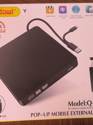 External DVD-RW drive with USB 3.0 and Type-C