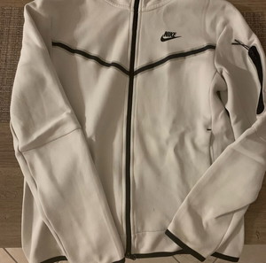 Nike tech fleece