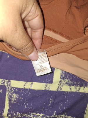 Pretty Me Swimwear Top like new, adjustable straps, brown, XL