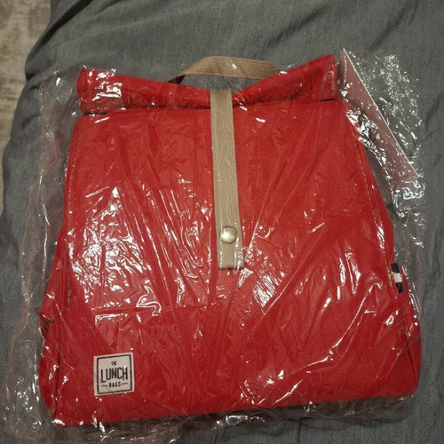 The Original Lunchbag red with beige straps, new