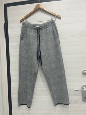 Zara women's pants used with modern print