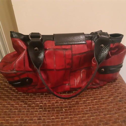 Ripani leather bag used, medium size, black and red two-tone
