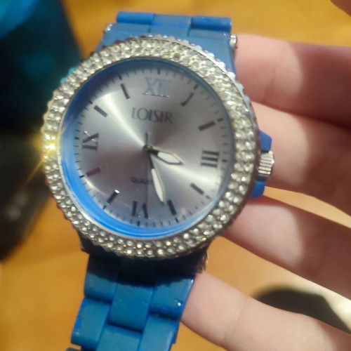 Loisir wristwatch unisex like new, blue and silver