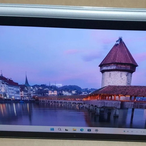 Surface Book 2 13.5'' i7-8650U/16GB/1TB/GTX 1050 like new 2-in-1 laptop and tablet