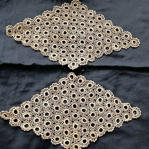Knitting on one hook used