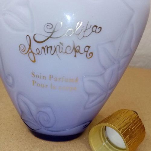Lolita Lempicka perfumed body cream display dummy like new