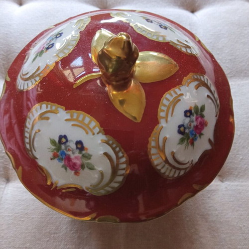 Fountain Plate Porcelain