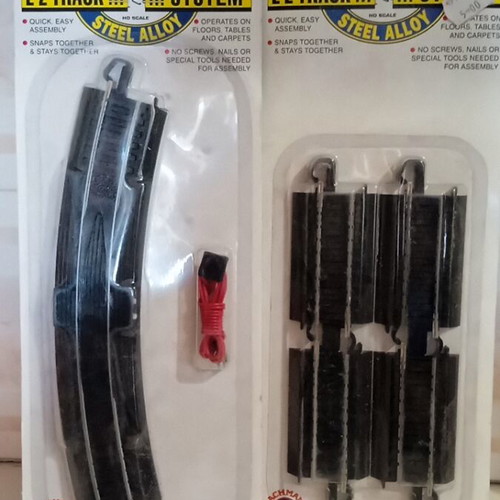 HO Scale Bachman Track Set, 2 Pieces, New