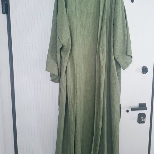 Honey set XL with long kimono, like new, green