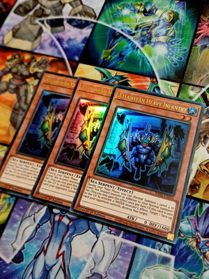Atlantean Heavy Infantry playset near mint condition, 3 cards