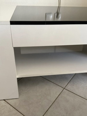 Coffee table used with small mark