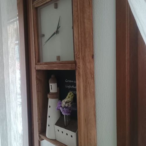 Wall clock made of solid wood, new, digital display