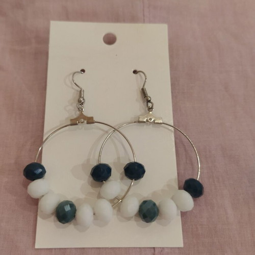 Hoop earrings new with white and petrol faceted beads