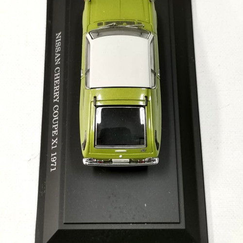 Nissan Cherry Coupe X1 1971 diecast model car like new