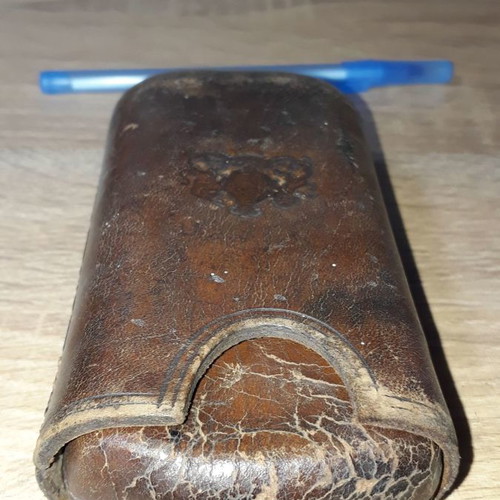 Leather cigar case used, vintage