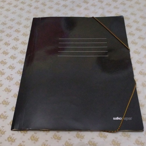 Paper folder, black, 35x26 cm