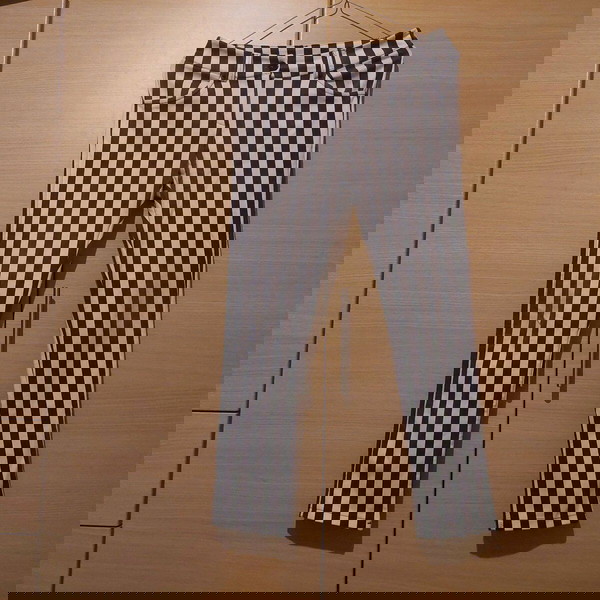 Ριγέ ασπρόμαυρο παντελόνι/κολάν Medium / black and white pants/leggings
