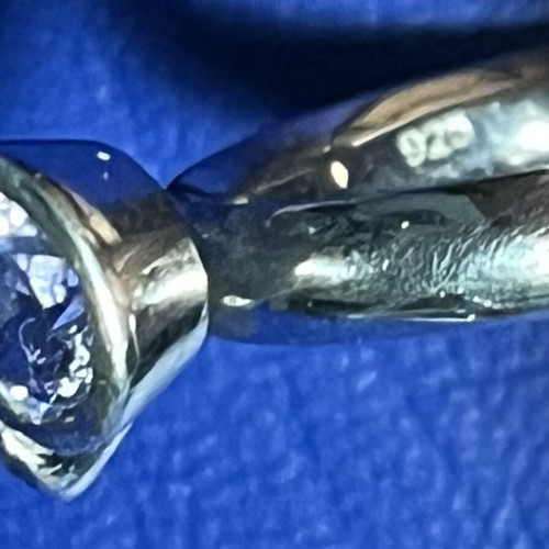 Silver ring 925 with two purple stones like new