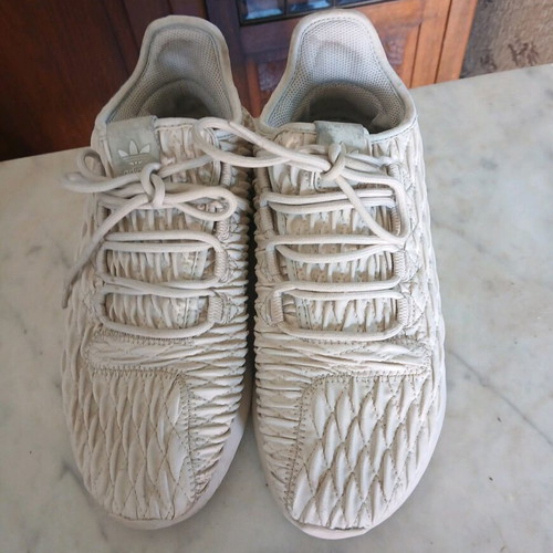 Adidas athletic shoes used, size 40, beige