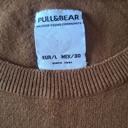 Pull & Bear women's blouse size L like new, brown, button detail