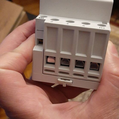LYN Three-Phase Relay 63 A New