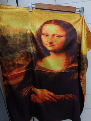 Mona Lisa Scarf