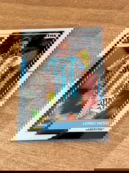 2022-23 Panini Donruss Soccer - Lionel Messi White Optic #10 - Argentina