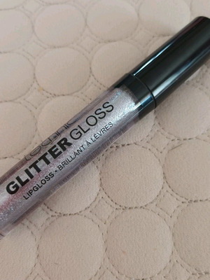 Technic Glitter Gloss like new