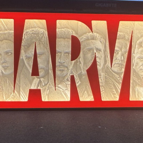 Lightbox Marvel 3D print with heroes, like new