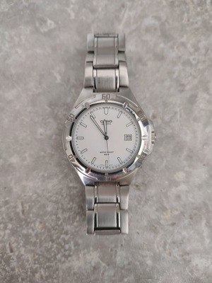 Casio MTP-1198 vintage style watch white dial like new