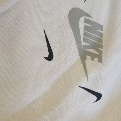 Nike crop top hoodie for girls like new, white