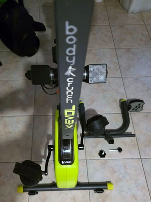 Body Crunch Evo 2-in-1 exercise machine like new